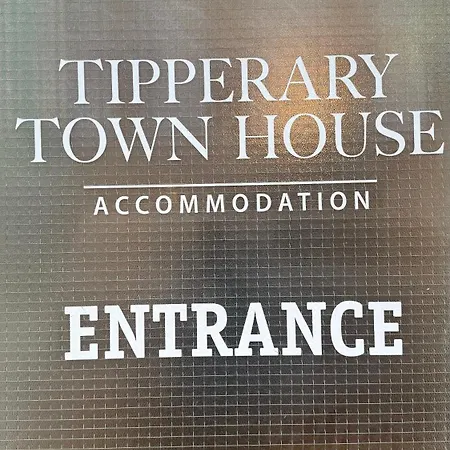Town House * Tipperary